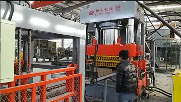 液壓磚機處理固廢、泥巴磚