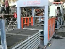 福州PC磚機生產(chǎn)現(xiàn)場，了解PC磚的請進